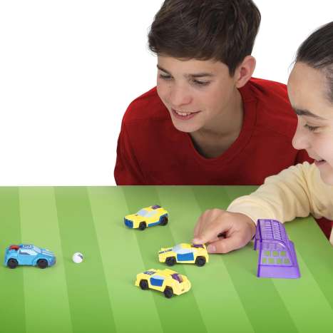 Turbo Champs Versus Pack Car Football Game