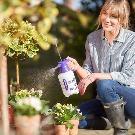 Defenders All Ways Multi-Use Pressure Sprayer (1L)